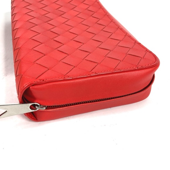BOTTEGA VENETA Intrecciato Leather Clutch Bag Strap Tomato Red - Picture 7 of 9